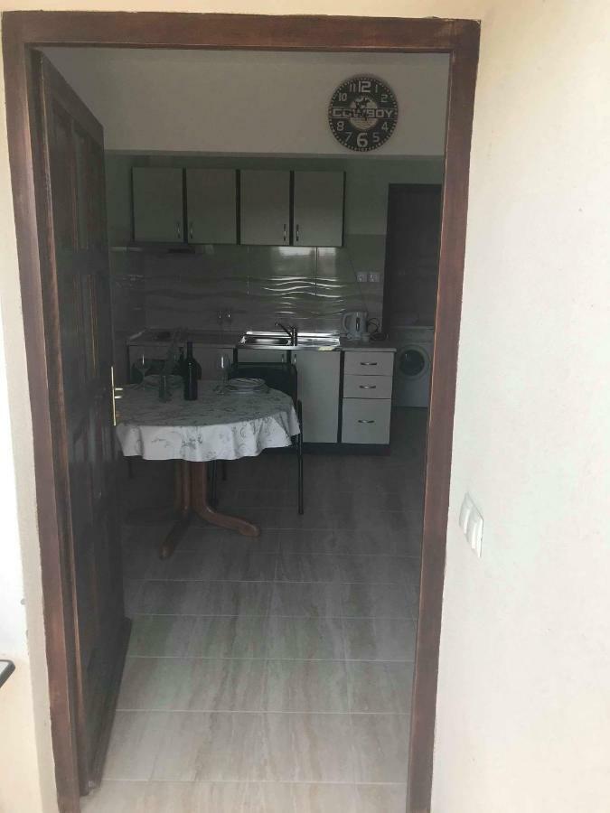 شقة Sekler Ante Tribunj Tribalj المظهر الخارجي الصورة